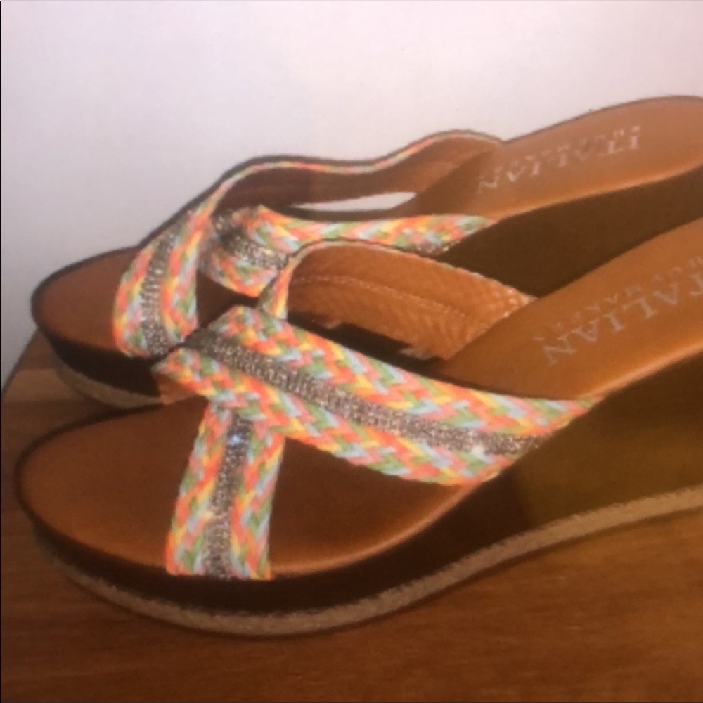 Italian Shoemakers Wedge 7.5